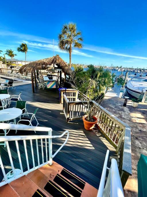 فيلا Aruba - Downtown Waterfront 2X2 Dock & Pool Pet-Friendly كي وست المظهر الخارجي الصورة