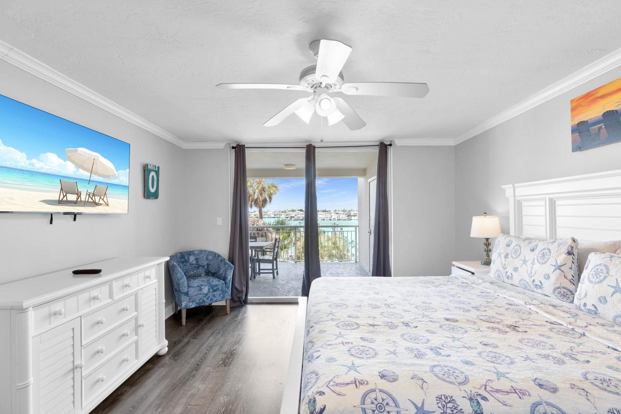 فيلا Aruba - Downtown Waterfront 2X2 Dock & Pool Pet-Friendly كي وست المظهر الخارجي الصورة
